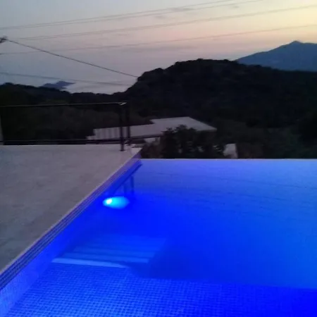 Pak With Private Pool Sea And Nature Views 빌라